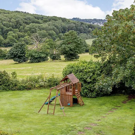 4 Bed In Padstow Penda Holiday home Egloshayle