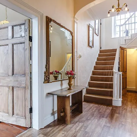4 Bed In Padstow Penda * Egloshayle