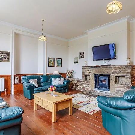4 Bed In Padstow Penda